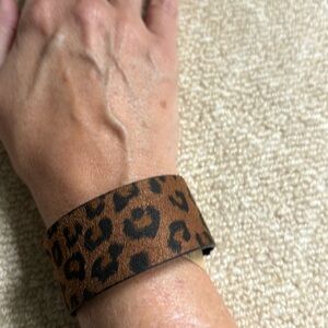 New with tags – Animal print cuff bracelet